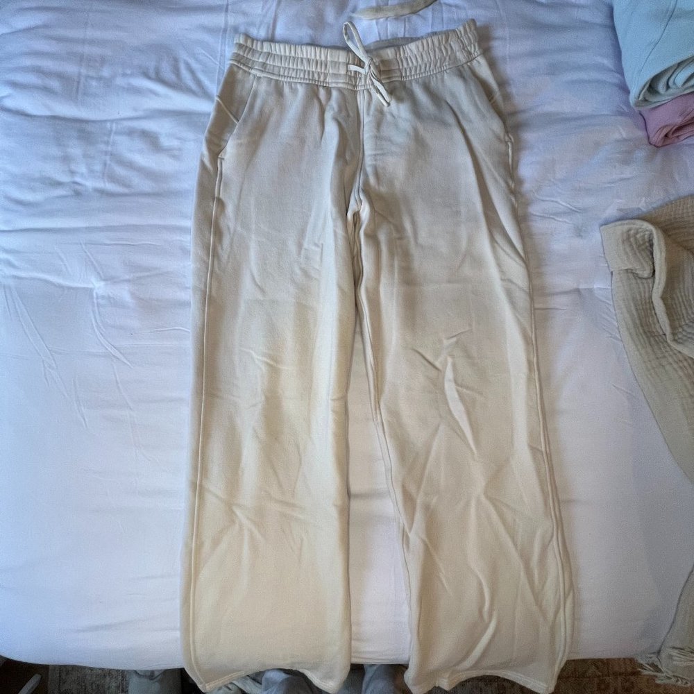 Lululemon Loungeful Straight Leg Pant - White Opal